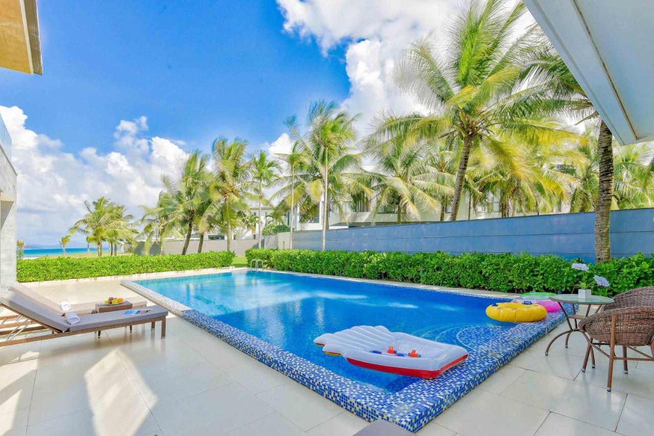 Deluxe Beach Villas By Danatrip Đà Nẵng Kültér fotó