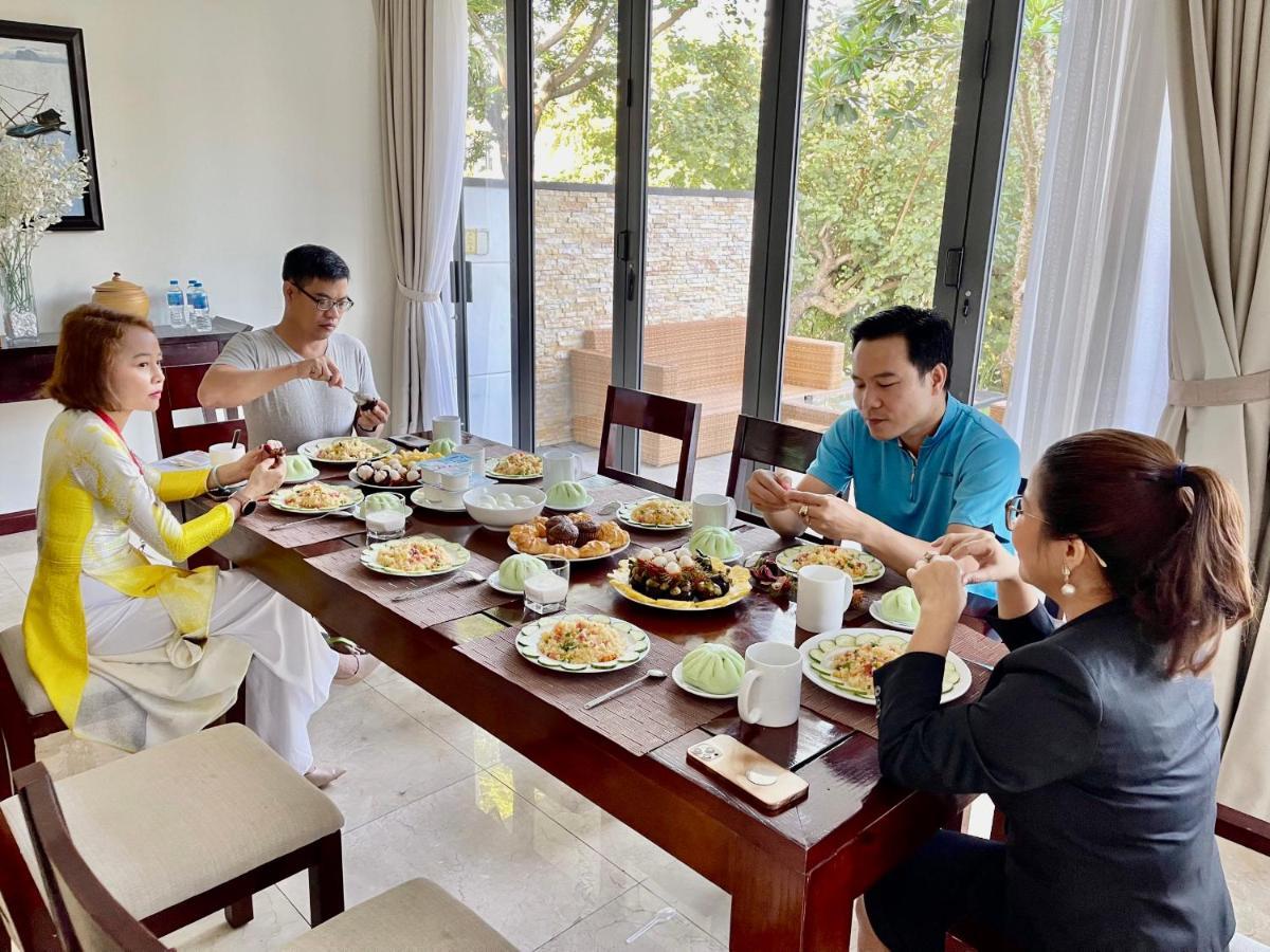 Deluxe Beach Villas By Danatrip Đà Nẵng Kültér fotó