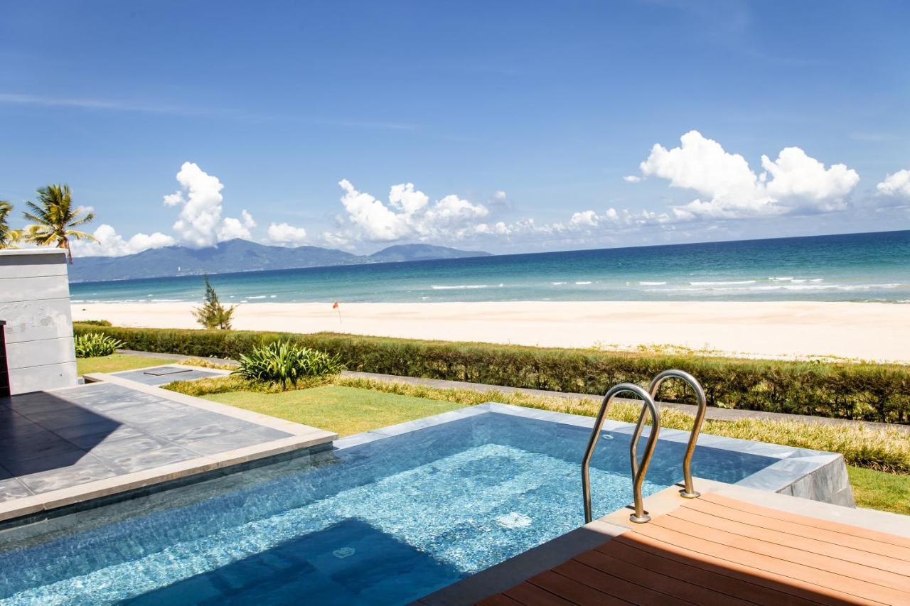 Deluxe Beach Villas By Danatrip Đà Nẵng Kültér fotó