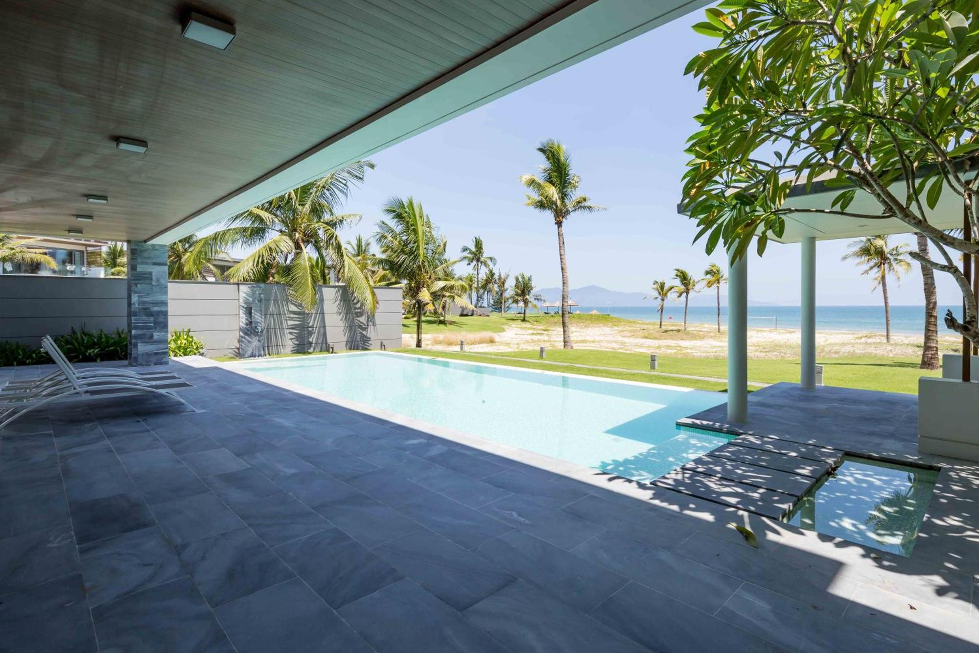 Deluxe Beach Villas By Danatrip Đà Nẵng Kültér fotó