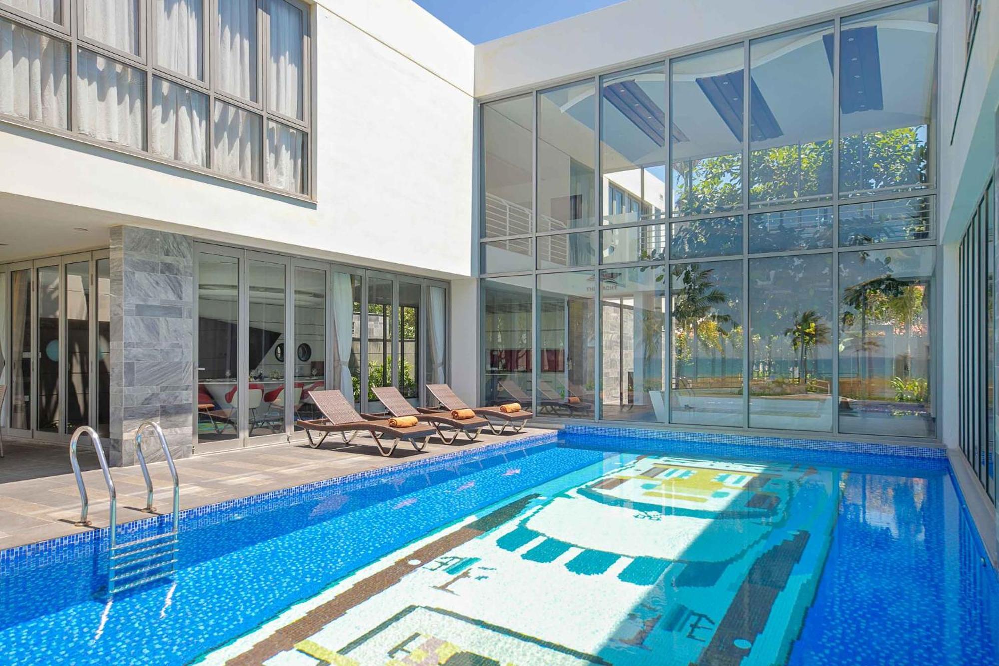 Deluxe Beach Villas By Danatrip Đà Nẵng Kültér fotó