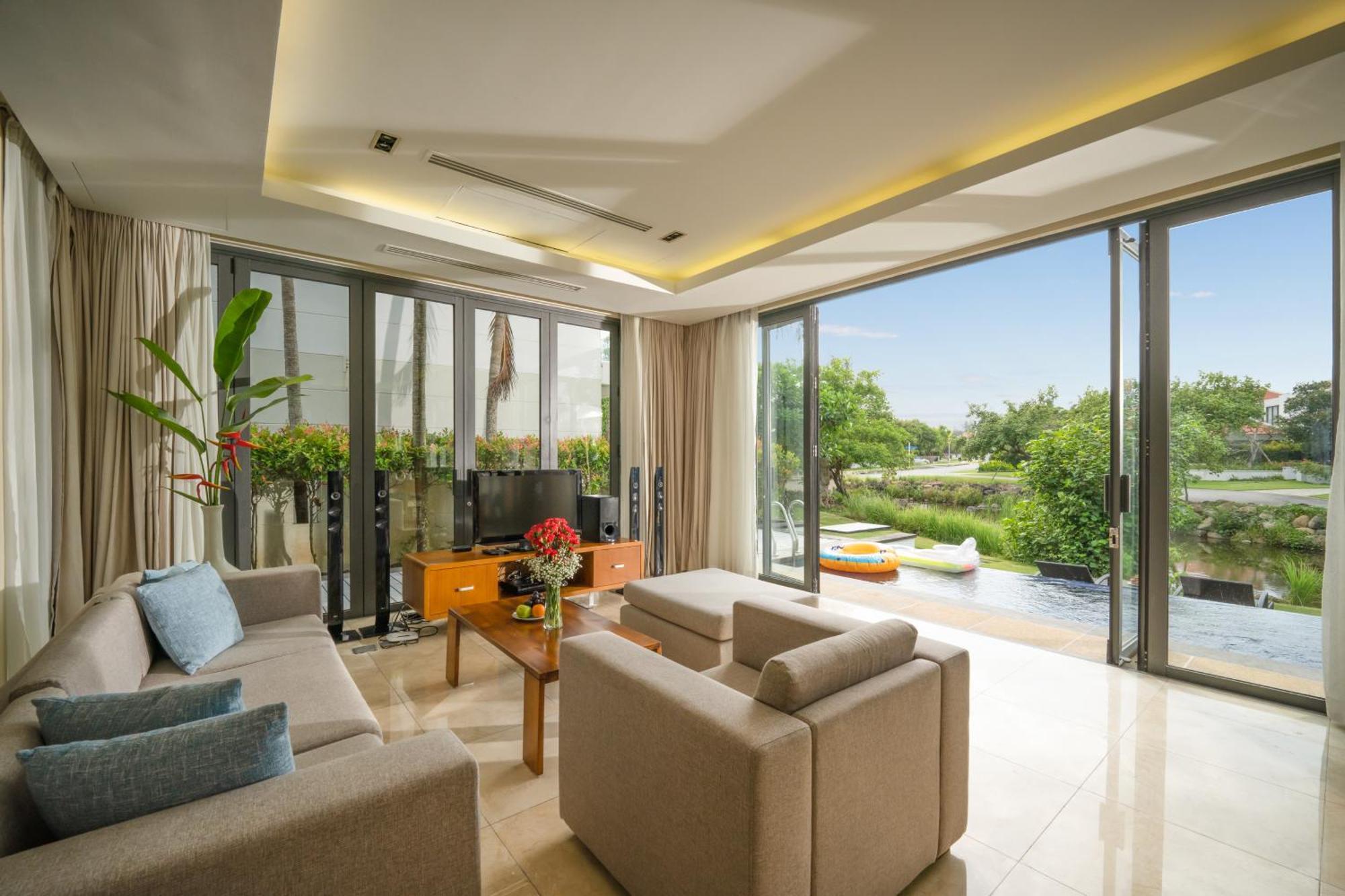 Deluxe Beach Villas By Danatrip Đà Nẵng Kültér fotó