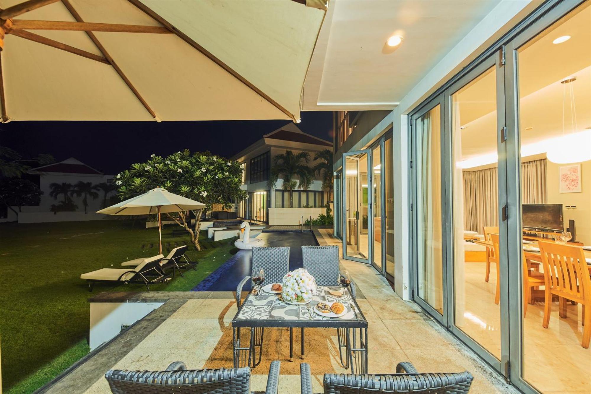 Deluxe Beach Villas By Danatrip Đà Nẵng Szoba fotó